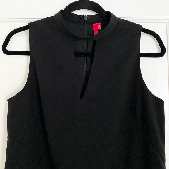 5/48 Classic Black Mini with Keyhole Cutout - S - Picture 2 of 3